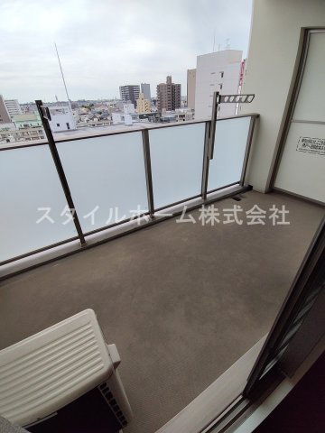 バルコニー　陽当たり良好なバルコニーです