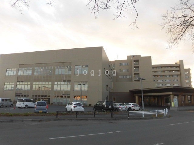 病院　釧路赤十字病院（病院）まで920m