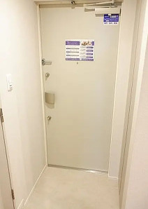 玄関　別タイプ部屋　参考写真です