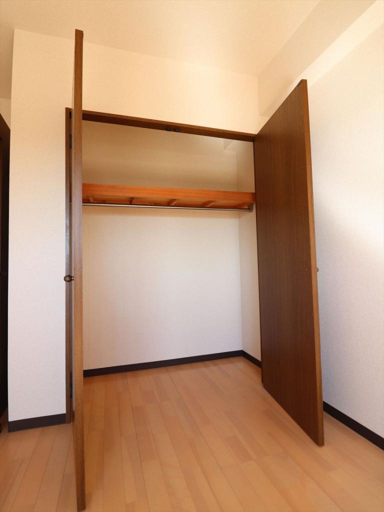 収納　クローゼット