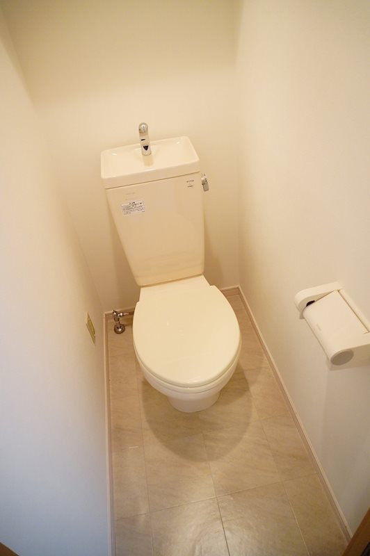 トイレ　同仕様部屋