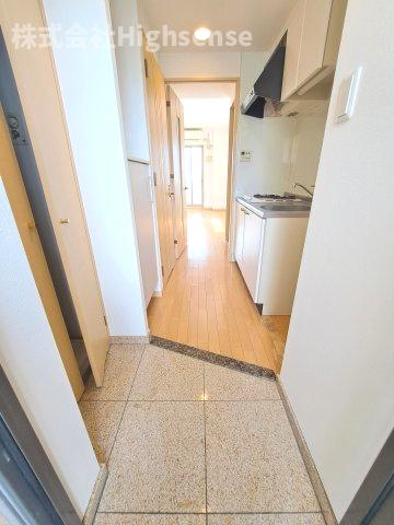 玄関　明るい玄関です
