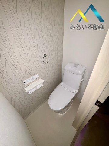 トイレ　自社撮影写真　建築中