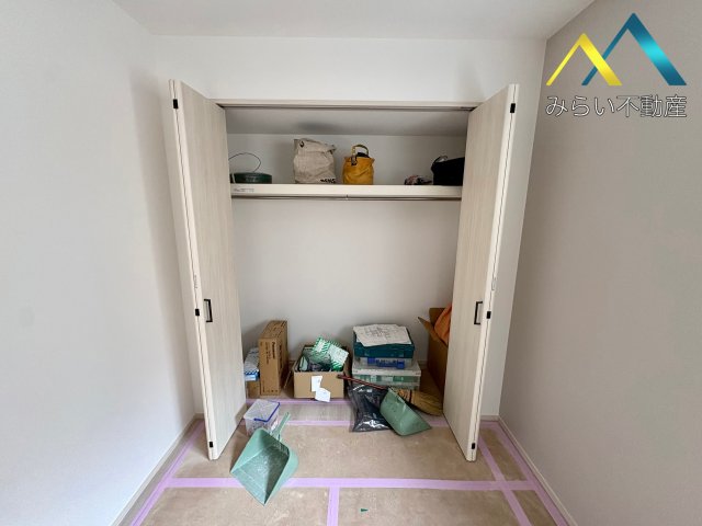 収納　自社撮影写真　建築中