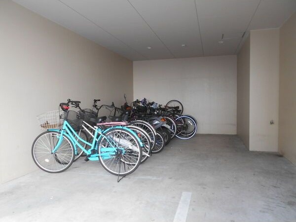 その他　駐輪場