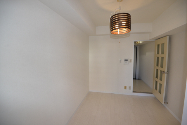 居室・リビング　写真は同マンションの別のお部屋のものです