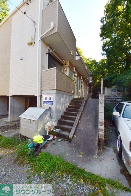 エントランス　お問合せはタウンハウジングまで！※現地待合わせ相談可能