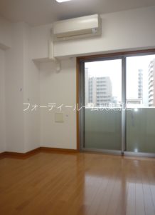 居室・リビング　★《見学予約受付中》契約金がクレジット決済可能です★