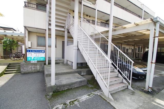 エントランス　★建物入口部分★