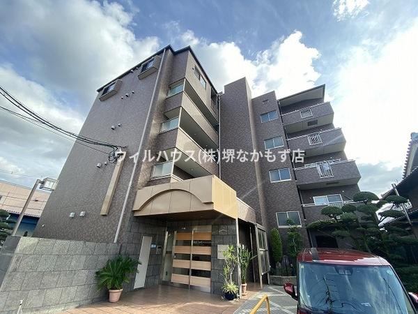建物外観　エレベーターあり！
