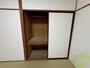 収納　寝室の収納です。部屋がすっきり片付きます。