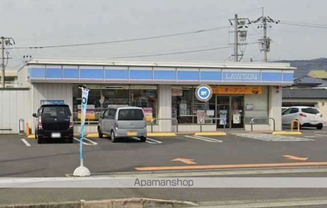 コンビニ　ローソン（コンビニ）まで864m