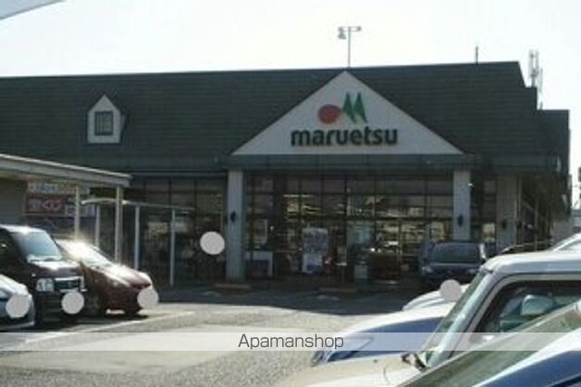 コンビニ　セブンイレブン（コンビニ）まで143m