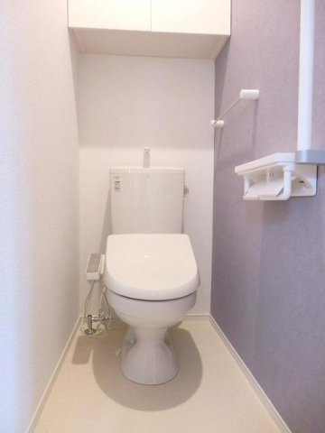 トイレ　シンプルで使いやすいトイレです