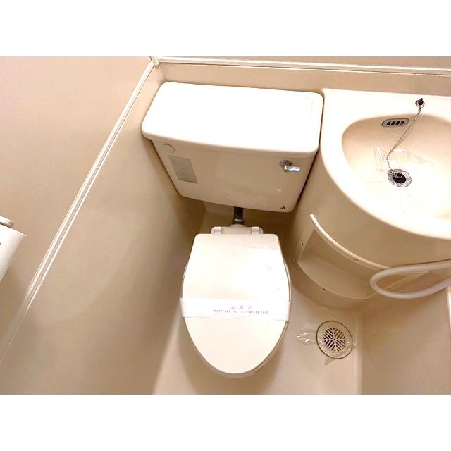 トイレ　WC