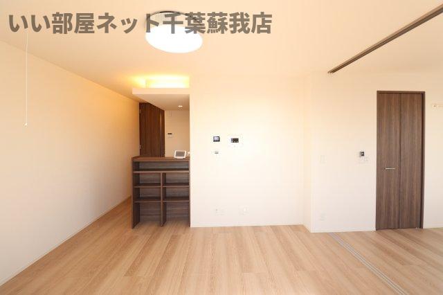 居室・リビング　使いやすい居間です