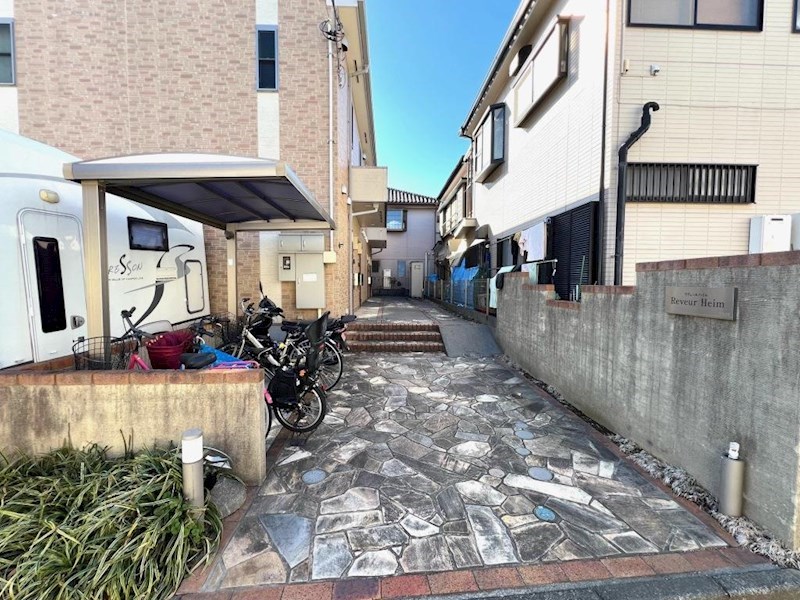 エントランス　建物入口