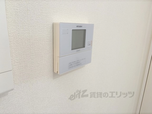 その他設備　給湯器リモコン