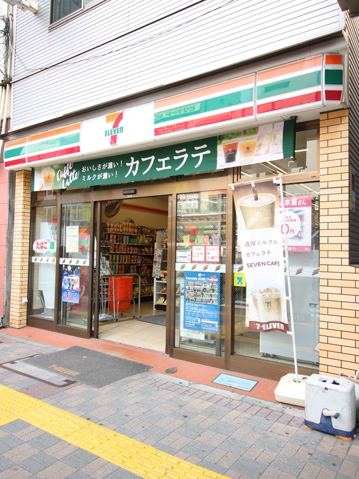 コンビニ　セブンイレブン（コンビニ）まで89m
