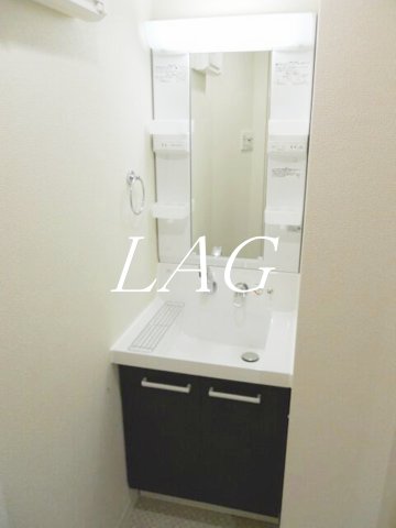 洗面設備　洗面台です。