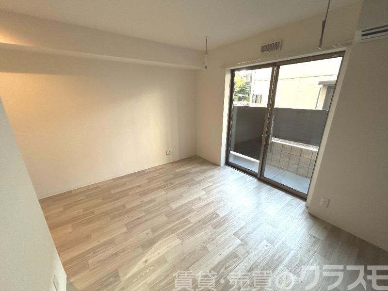 居室・リビング　明るいお部屋です♪