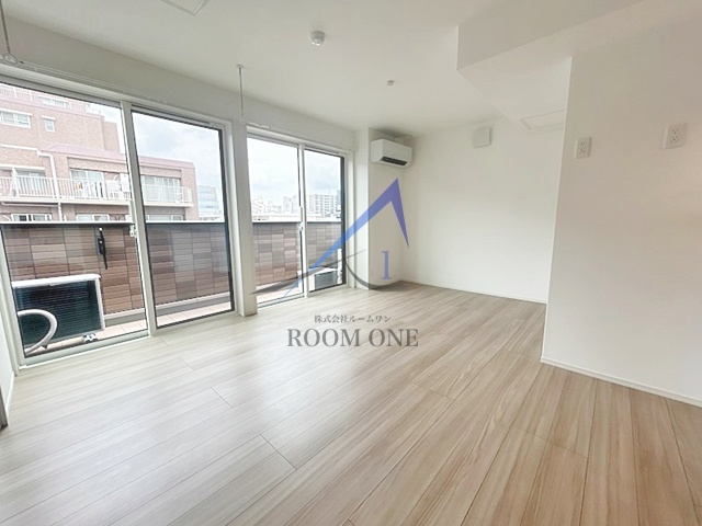 居室・リビング　洋室のお部屋です。