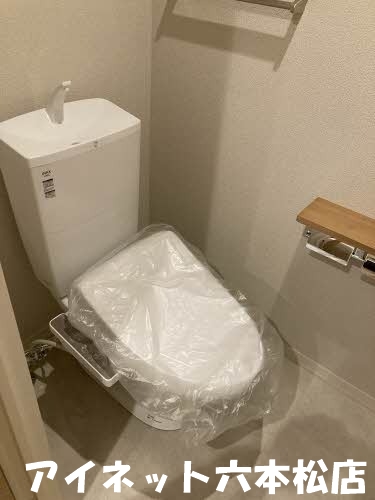 トイレ　落ち着く空間ですね。