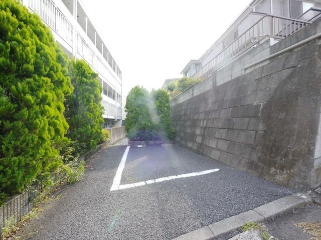 駐車場　★お部屋探しは株式会社タウンハウジング東京まで★