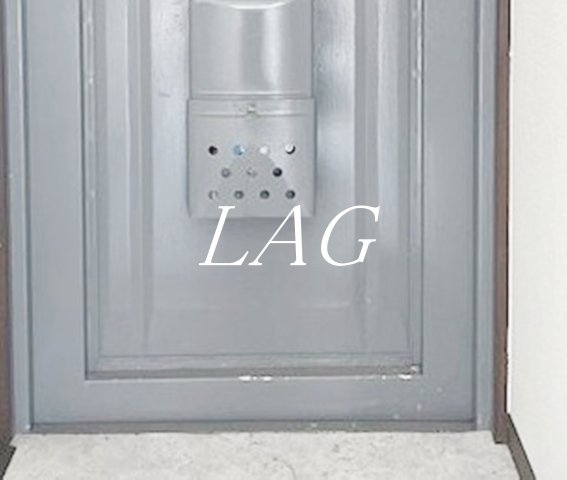 玄関　玄関です。