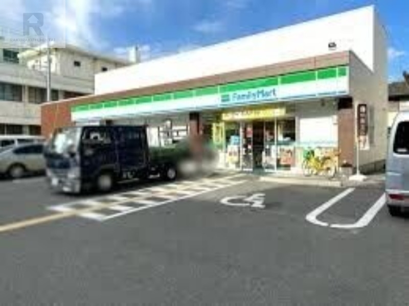 コンビニ　ファミリーマート新森二丁目店（コンビニ）まで298m
