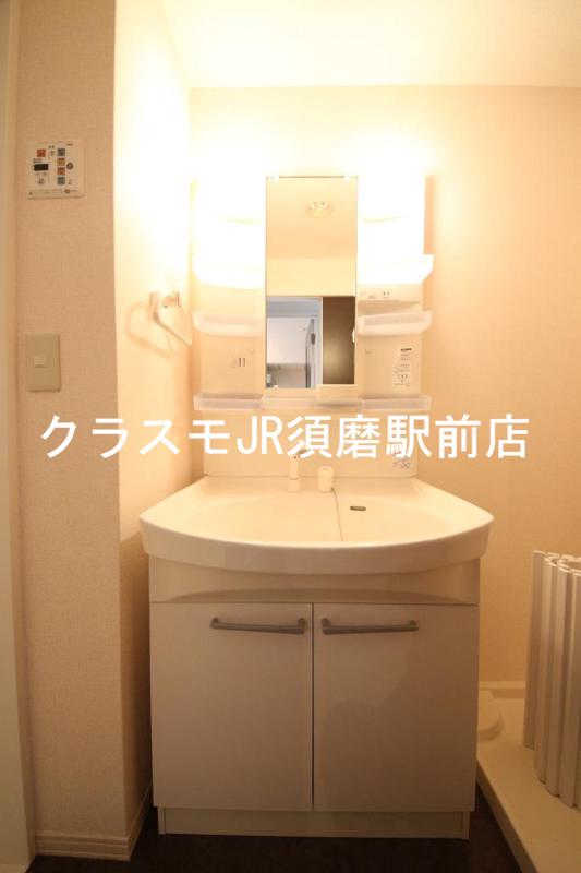 洗面設備　あなたの一日はこのオシャレな空間からはじまります。