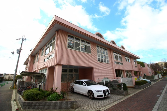 幼稚園・保育園　たんぽぽ学園（幼稚園・保育園）まで1043m