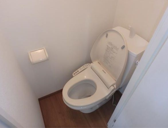 トイレ　トイレもきれいです