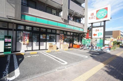 コンビニ　ローソンストア100上戸田一丁目店（コンビニ）まで380m