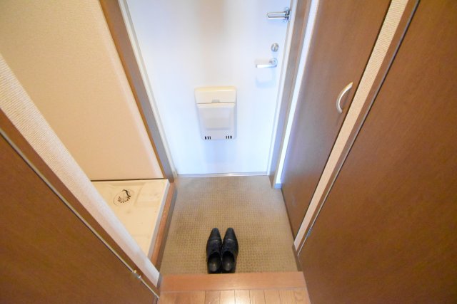 玄関　※別室参考写真