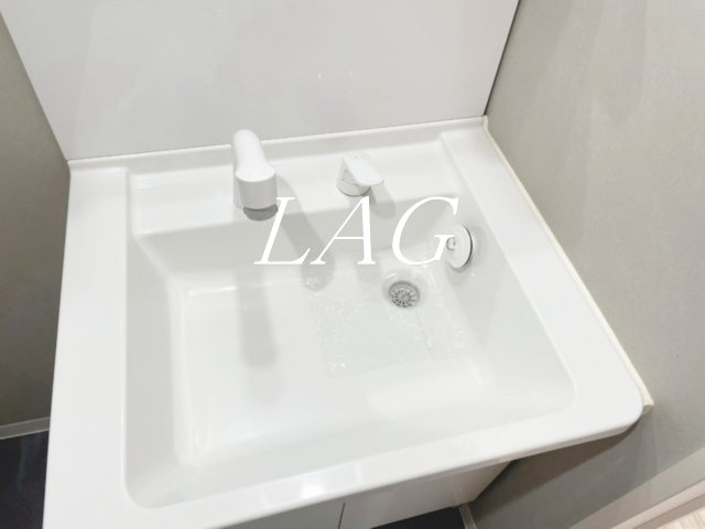 洗面設備　洗面台です。