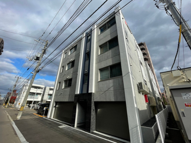 建物外観　札幌市中央区南１１条西「ステラ幌西」
