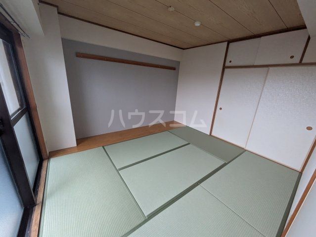 ルーブル緑が丘の内装写真