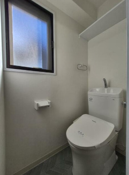 トイレ　トイレもきれいです