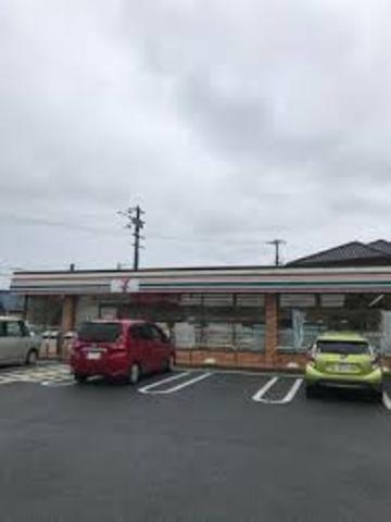 コンビニ　セブンイレブン　姫路兼田店（コンビニ）まで883m