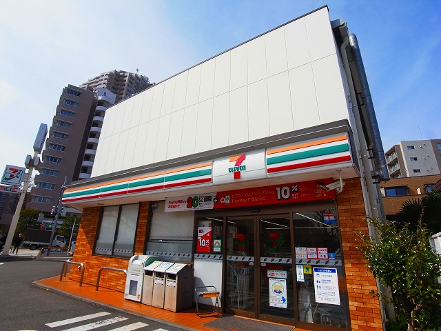 コンビニ　セブンイレブン 足立千住曙町店（コンビニ）まで1565m