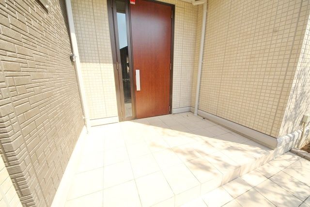 エントランス　庭