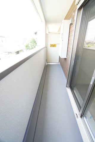 バルコニー　※同物件2階の写真です