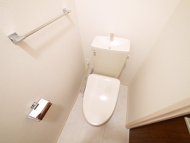 トイレ　トイレもきれいです