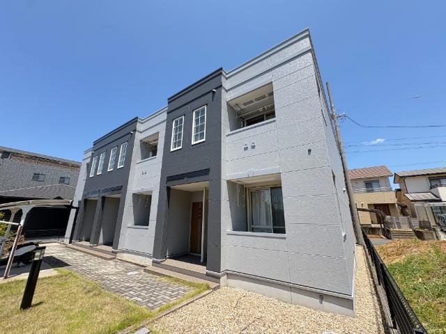 建物外観　外観写真（昼）