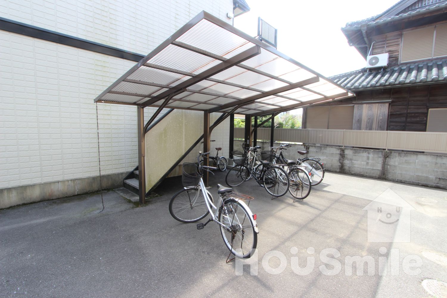 その他共有部分　自転車置き場