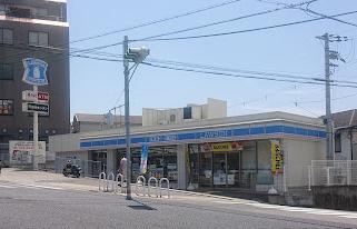 コンビニ　ローソン 神戸長田町五丁目店（コンビニ）まで54m