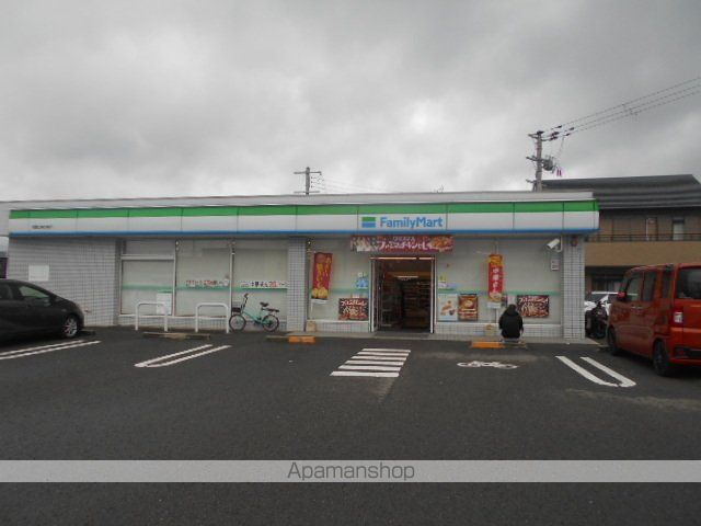コンビニ　ファミリーマート南出島店様（コンビニ）まで350m