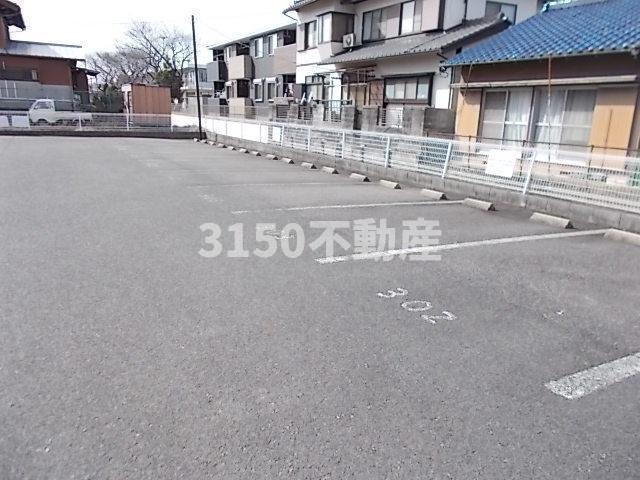駐車場　駐車場です