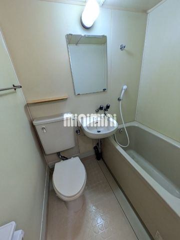 バス・シャワールーム　他部屋写真